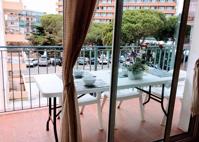 Apartamentos Aquarium. 150 Metros Playa.