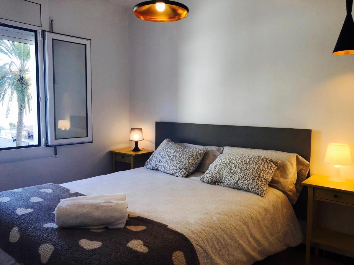 Apartament Aquarium. 150 Metros Playa. *